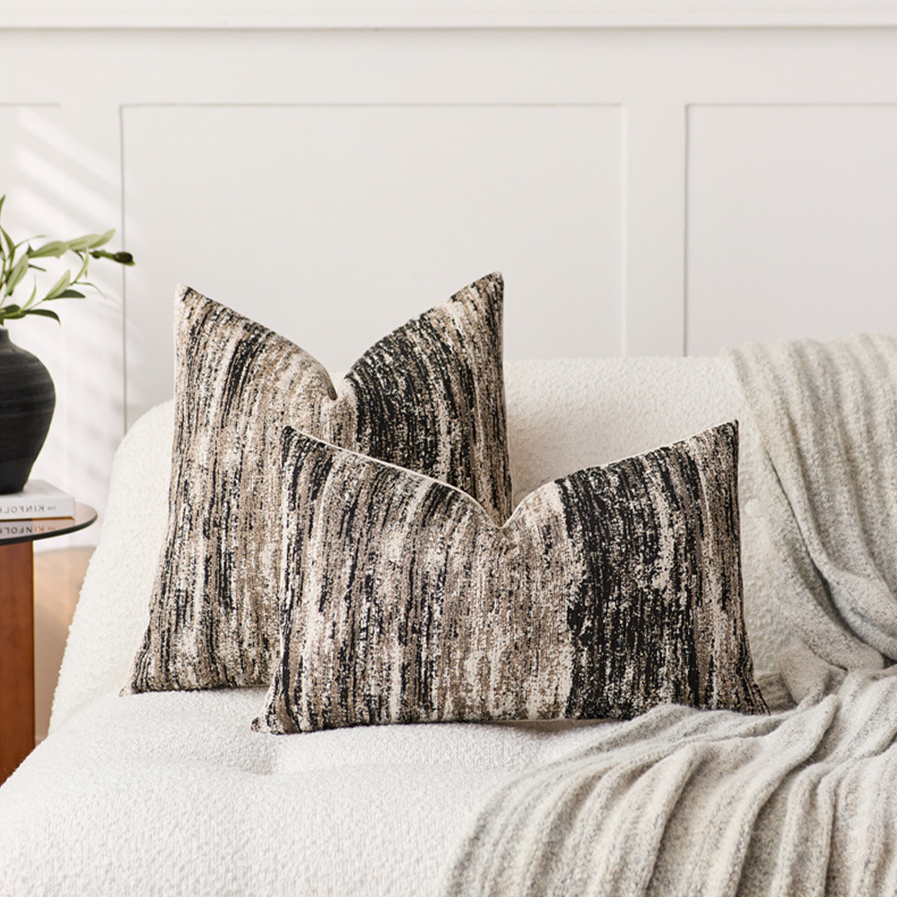 Neutral Brushstroke Lombar Chenille perna deco perna