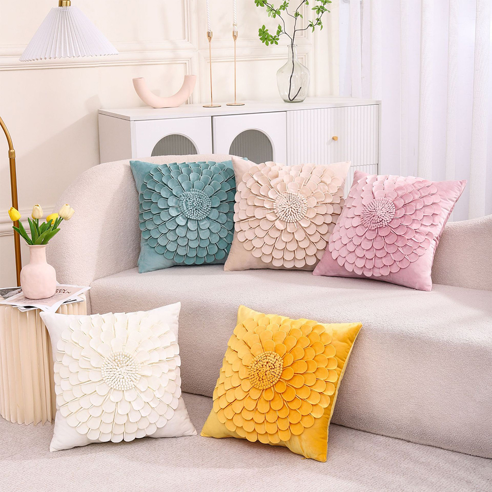 Pernă decorativă 3D, realizată manual